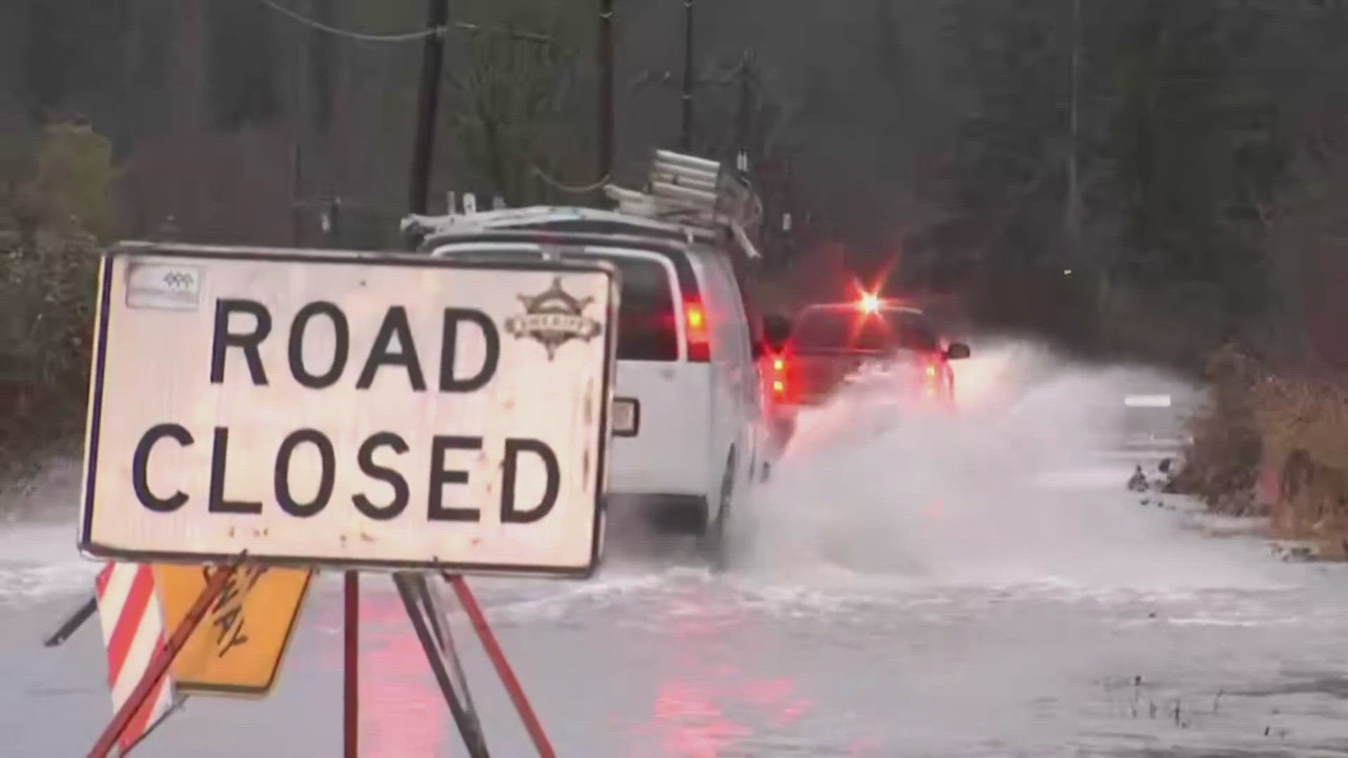 100,000 evacuated due to floods in western Washington | krem.com