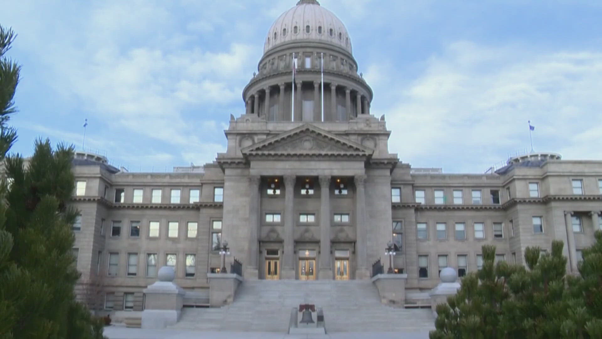 Little vetoes five bills after session adjourns | krem.com