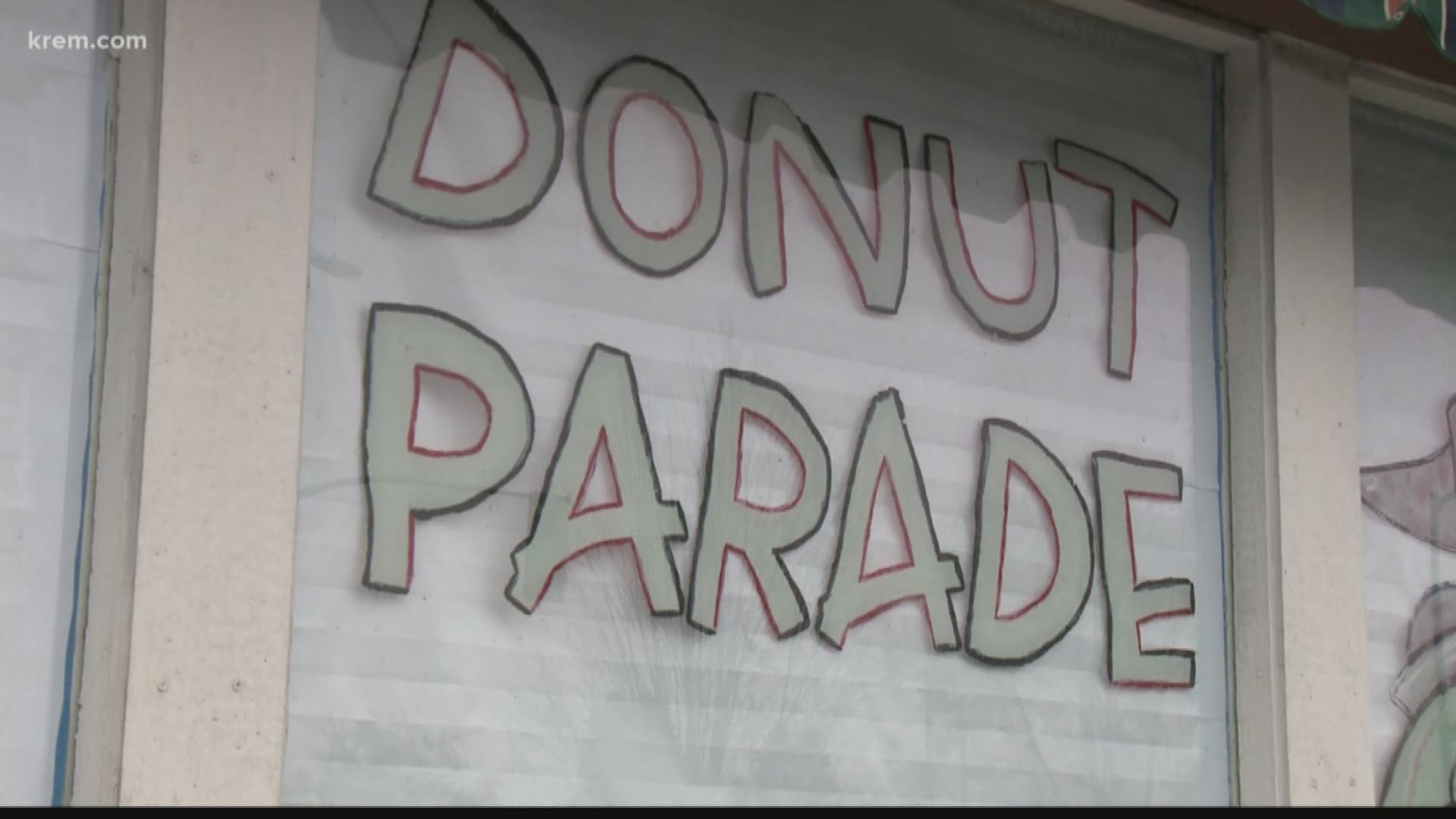 KREM reporter Amanda Roley spoke with Nathan Peabody, a former Donut Parade customer, who is working to reopen the donut shop.