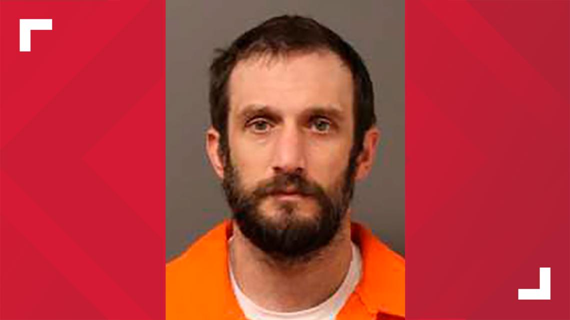 Washington man pleads guilty to stalking UConn basketball star Paige ...