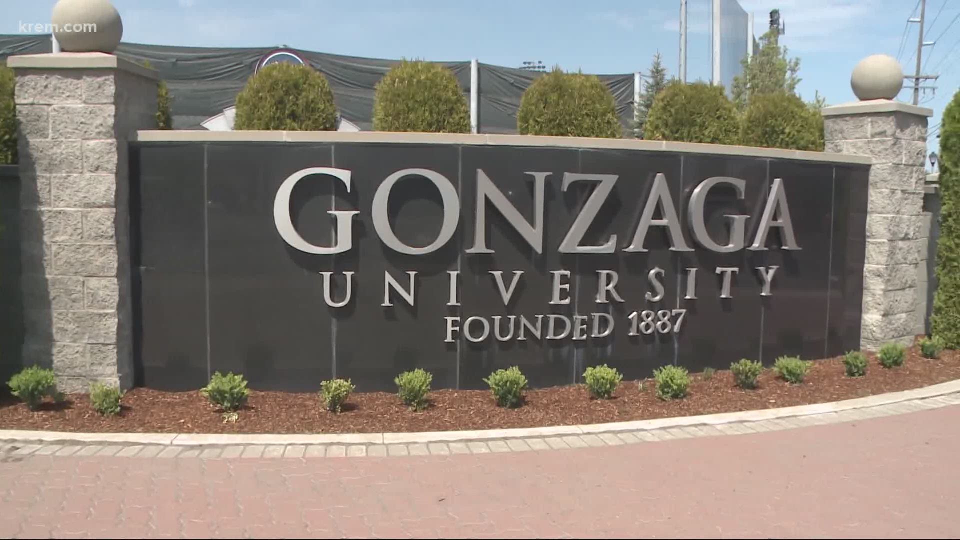 Gonzaga said faculty will be expected to decide the best way for their classes to be held, but professors were also told to prepare a distance-learning model.