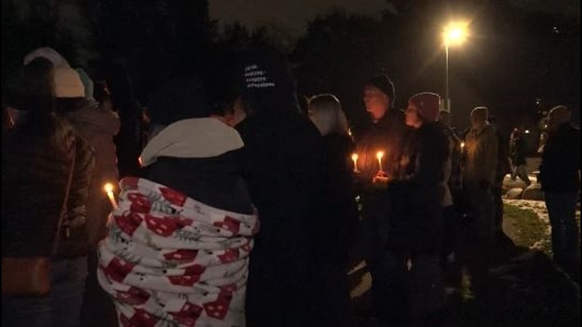 Candlelight vigil in Coeur d'Alene honors U of I students