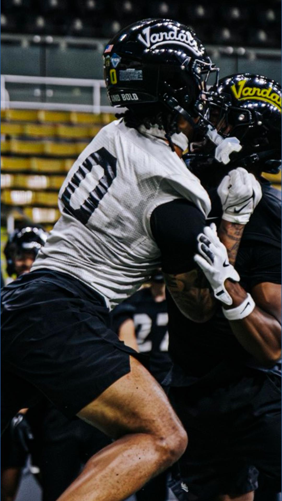 Fraser Roxburgh Defense rules day at first live Idaho spring football practice | krem.com