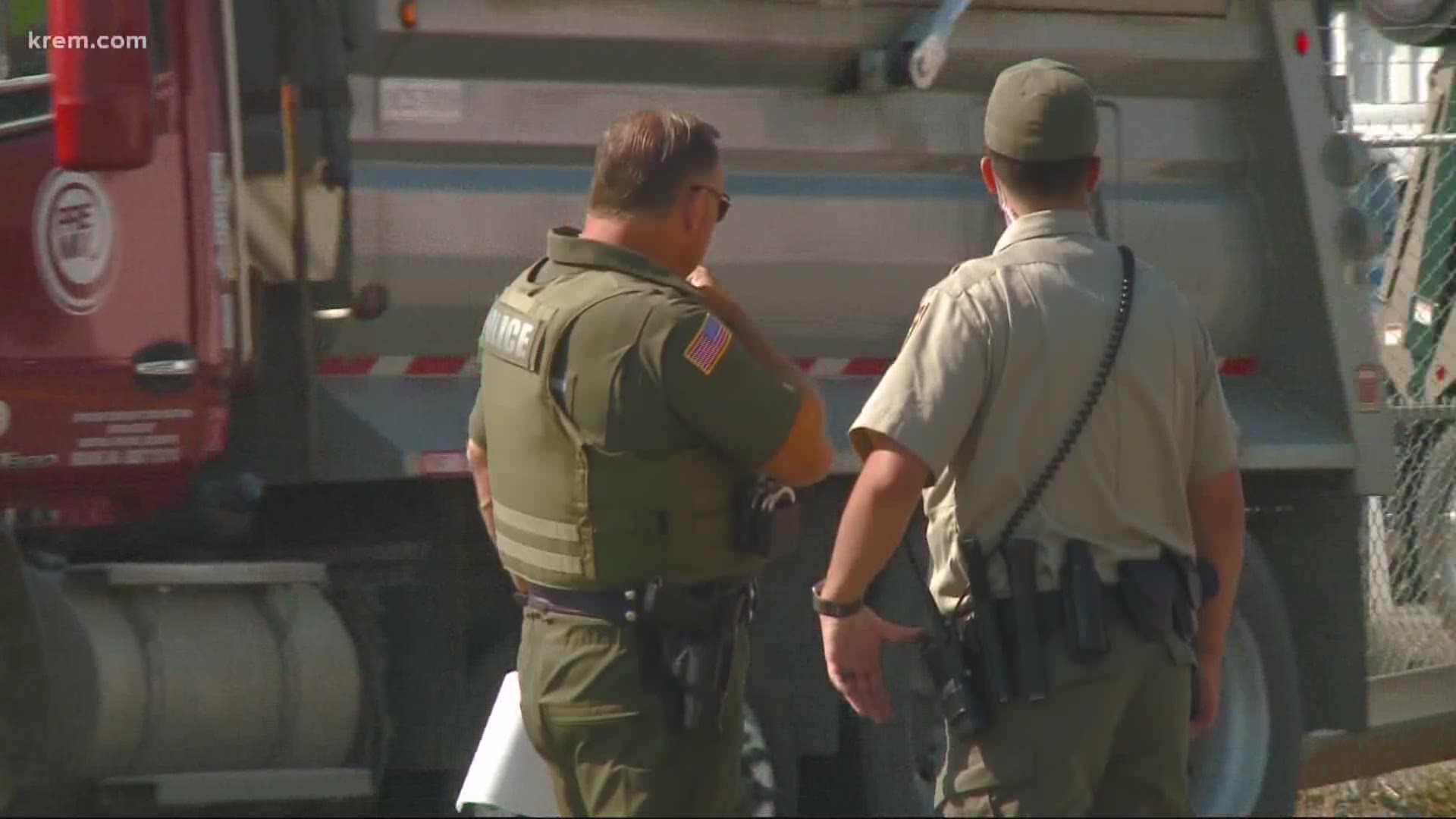 Carjacking suspect killed, officer injured in shooting at Spokane Valley motel