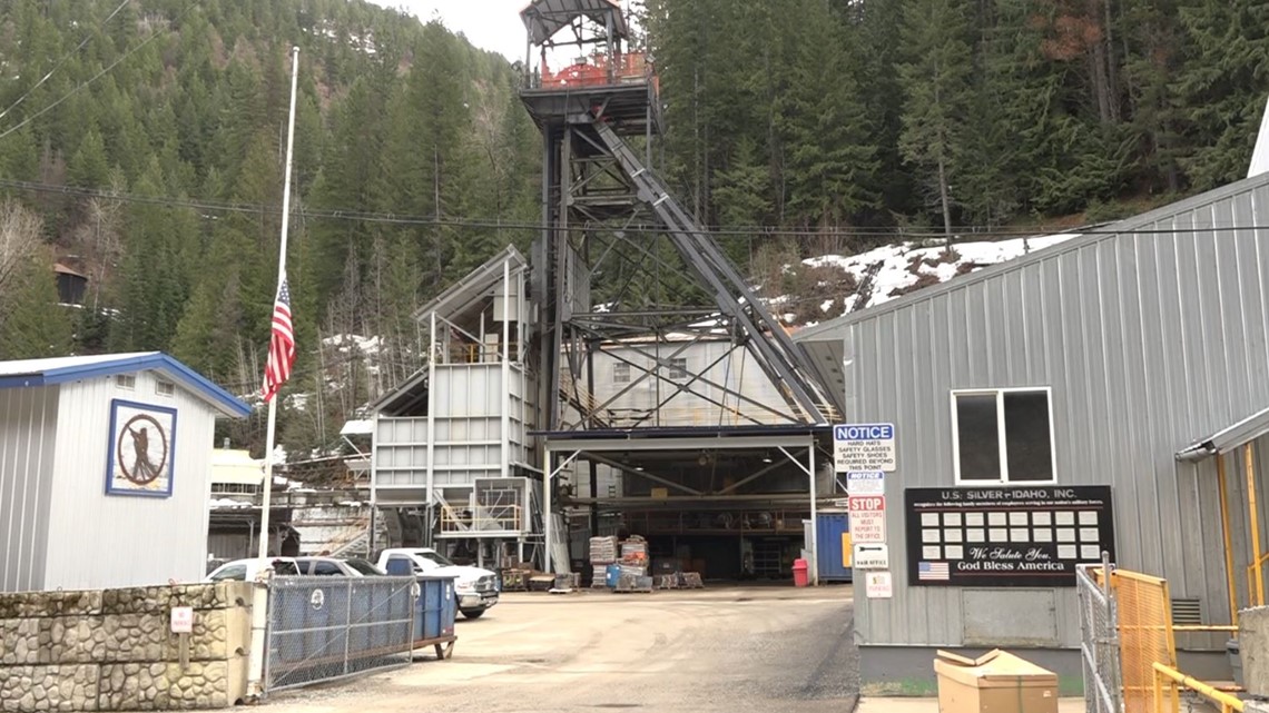 Wallace locals react to death of miner