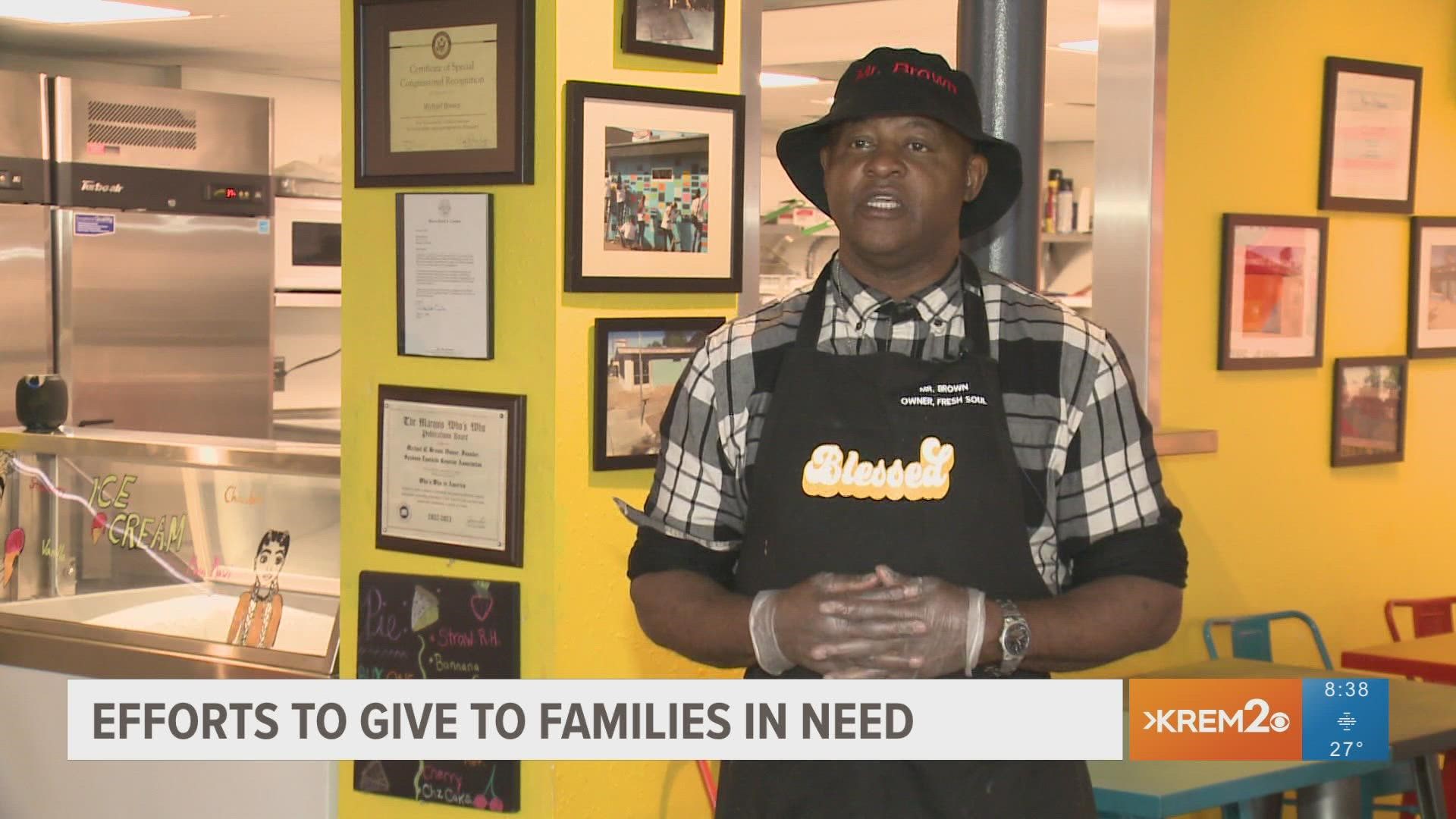 The restaurant ran out of all 100 meals right at 10 a.m. but Fresh Soul brought the Thanksgiving spirit to the people who needed it the most.