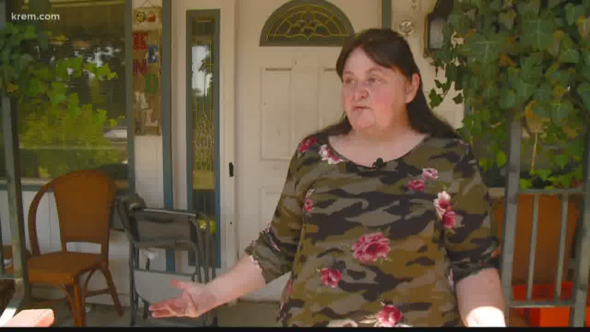 KREM's Shayna Waltower spoke with Hillyard residents in Spokane about being without drinkable water from their faucets since Friday.
