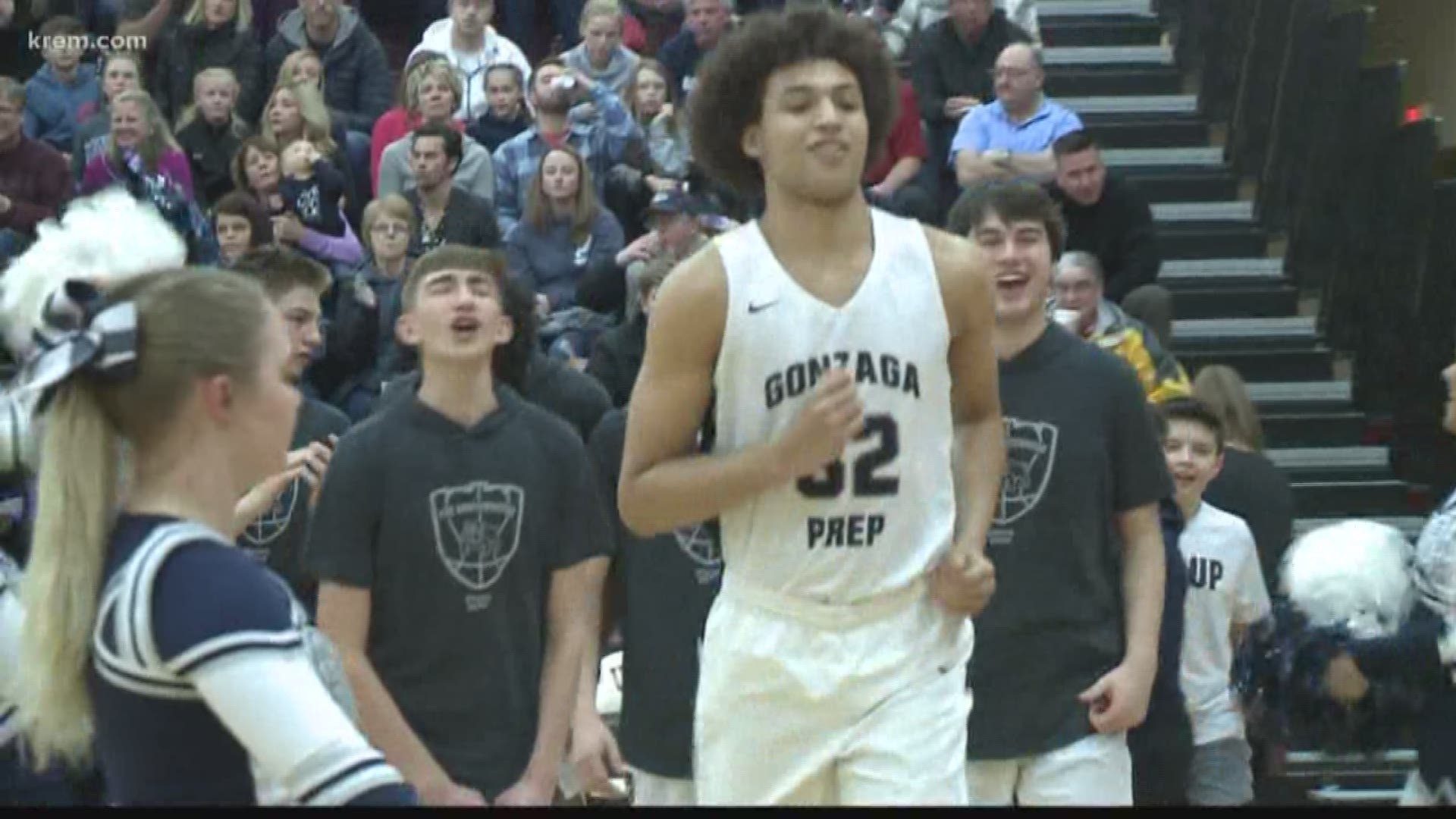 There were plenty of highlights to be had in Regional Tournament high school hoops action on Saturday.