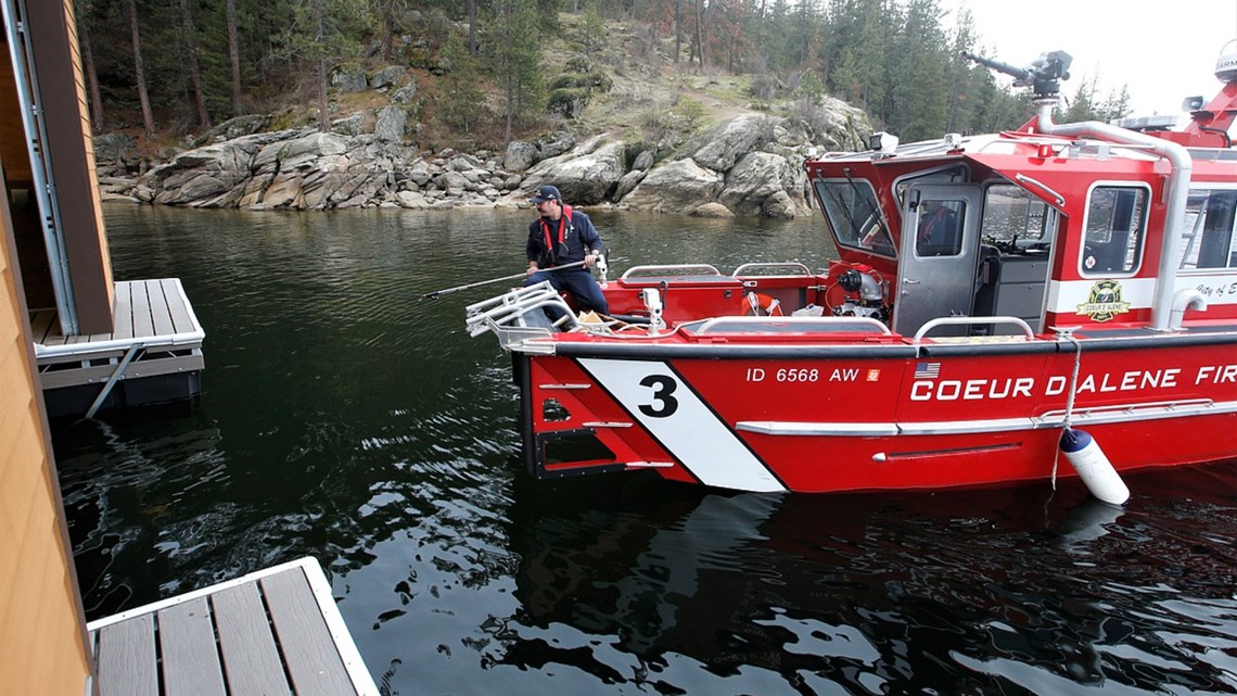 Coeur d'Alene fireboat arrives at new location in North Idaho - Vimarsana News
