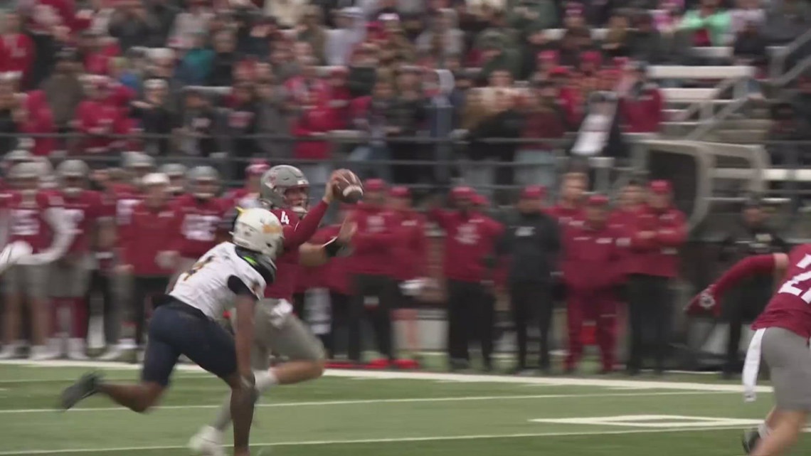 Washington Senator Maria Cantwell introduces draft bill to generate more revenue for college sports