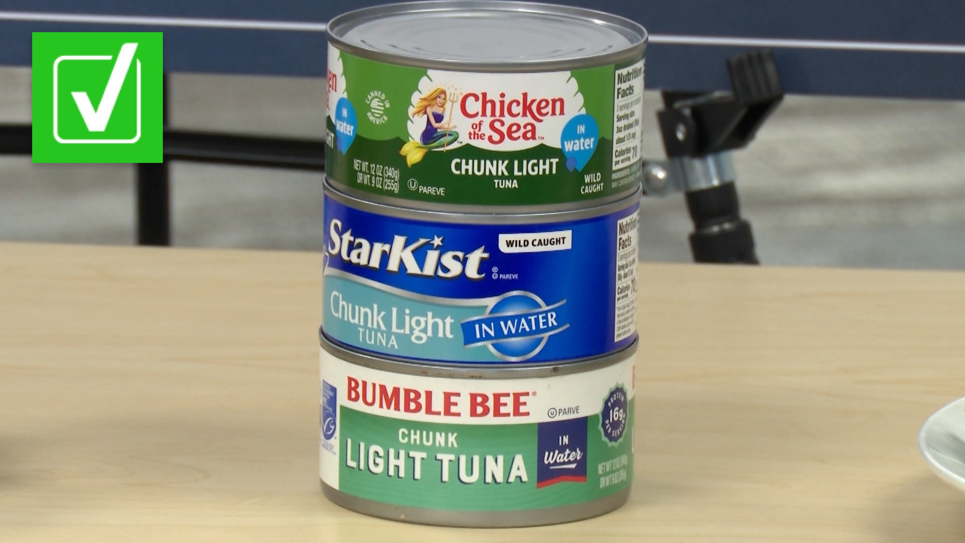 Washington's Attorney General sent the checks to 400,000 households as part of price-fixing cases against chicken and tuna producers.
