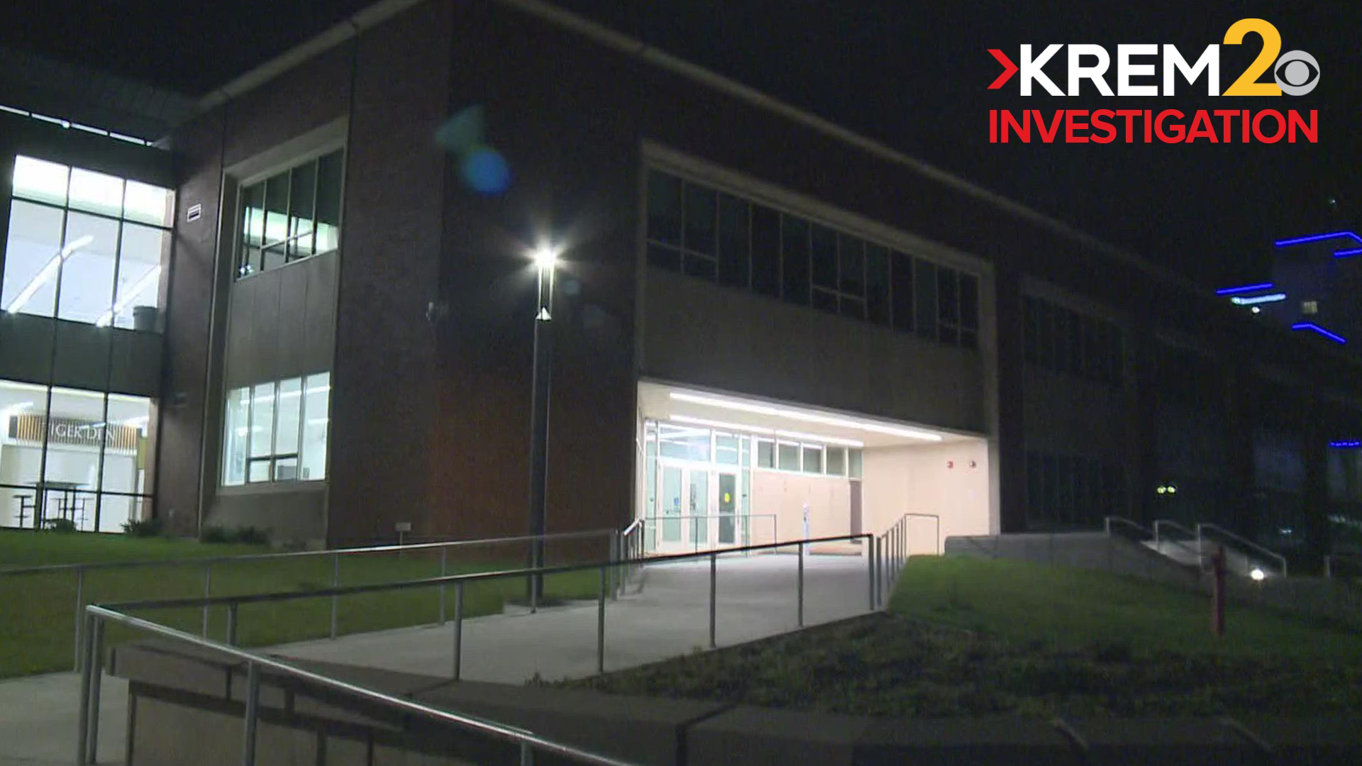 A Lewis and Clark staff member spoke to KREM 2 anonymously and described the scene as "something out of a movie."