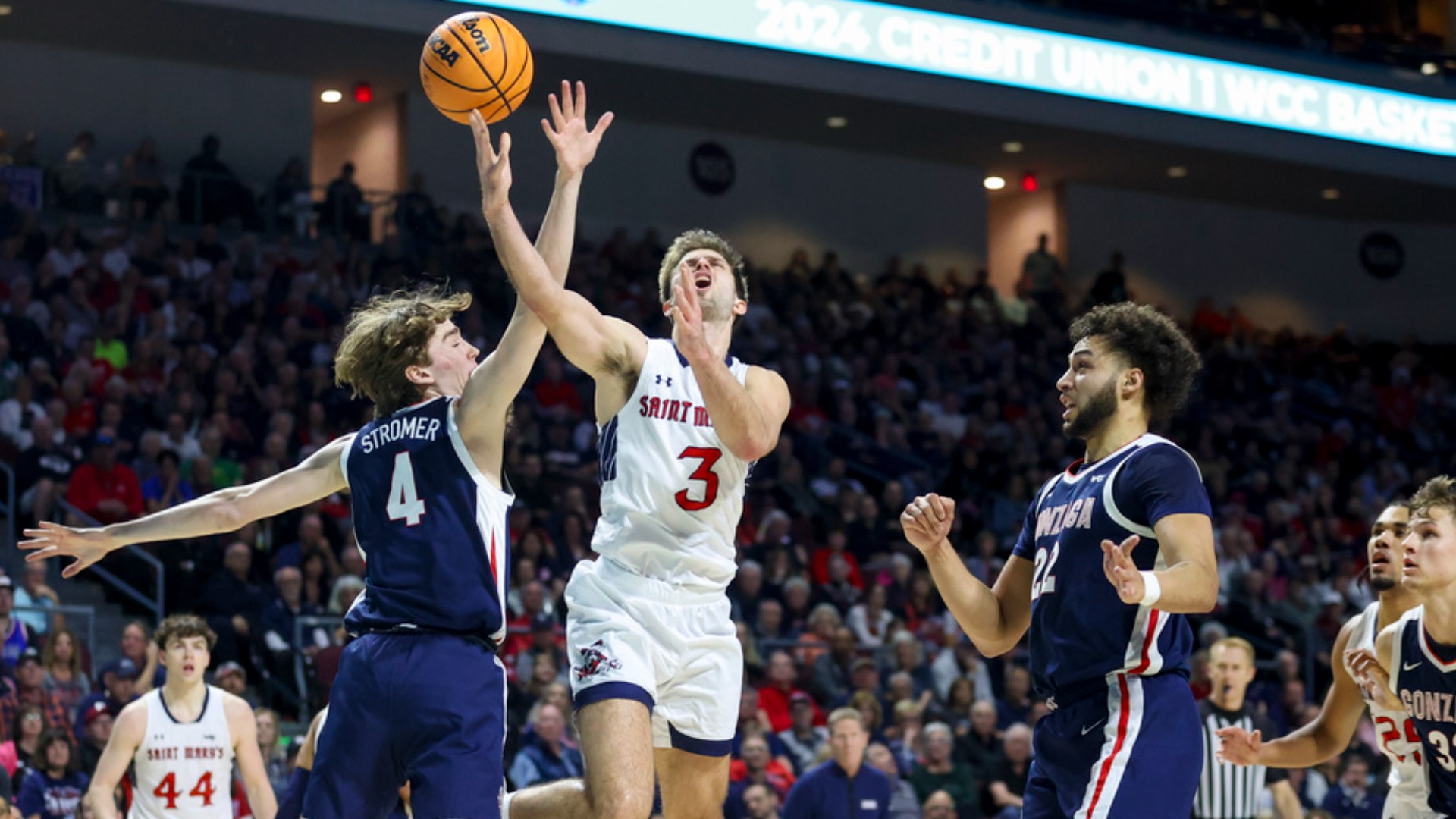 The Gonzaga women lost in dramatic fashion to Portland 67-66 while the mean's team fell short against Saint Mary's 69-60.