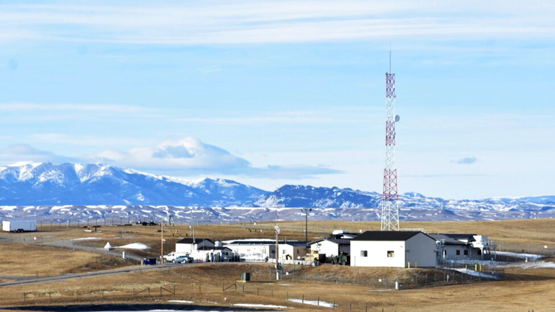 States weigh farmland restrictions after Chinese balloon - Vimarsana News