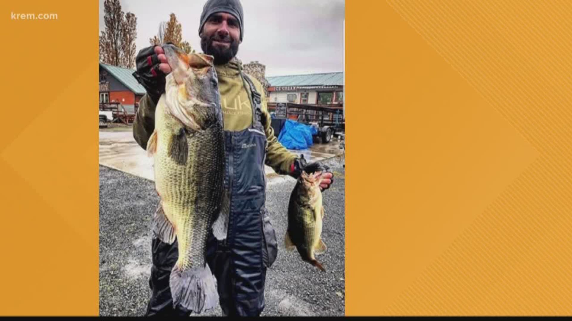J.J. Schillinger pulled the 25-inch fish from Cave Lake during a bass fishing tournament.