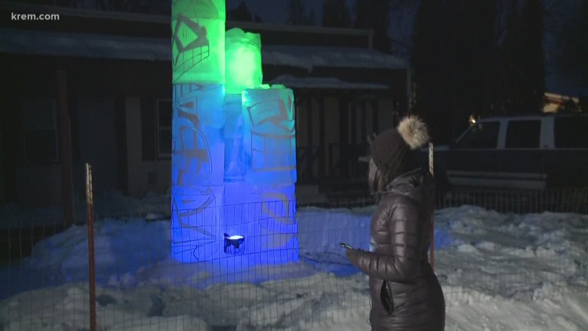 Dave Olson doesn't call himself an artist but he has an interesting hobby. He is taking advantage of the cold Inland Northwest temperatures by carving ice sculptures.