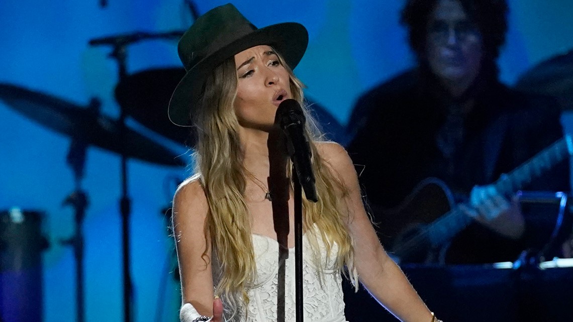 Lauren Daigle bringing 'The Kaleidoscope Tour' to Spokane | krem.com