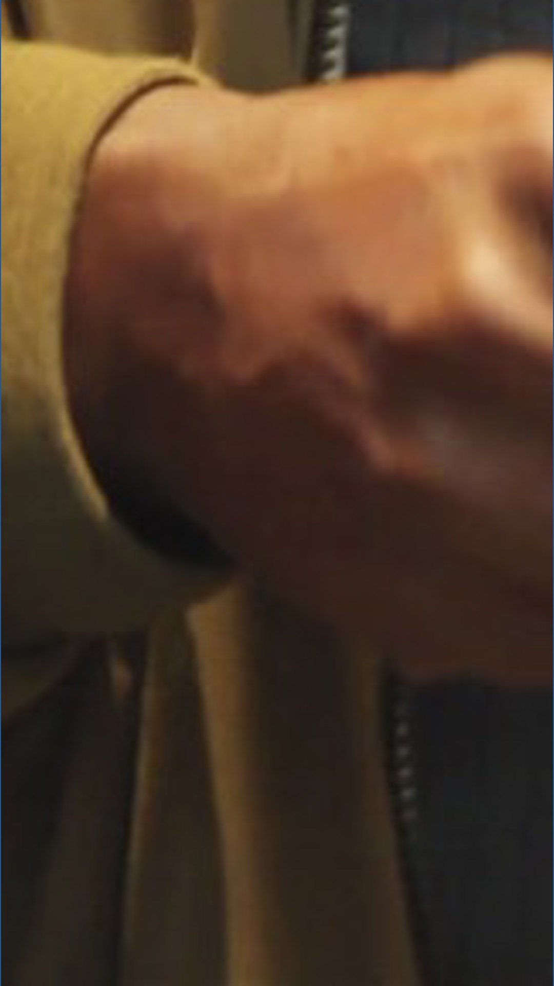 Trump calls for 10% cap on credit card rates