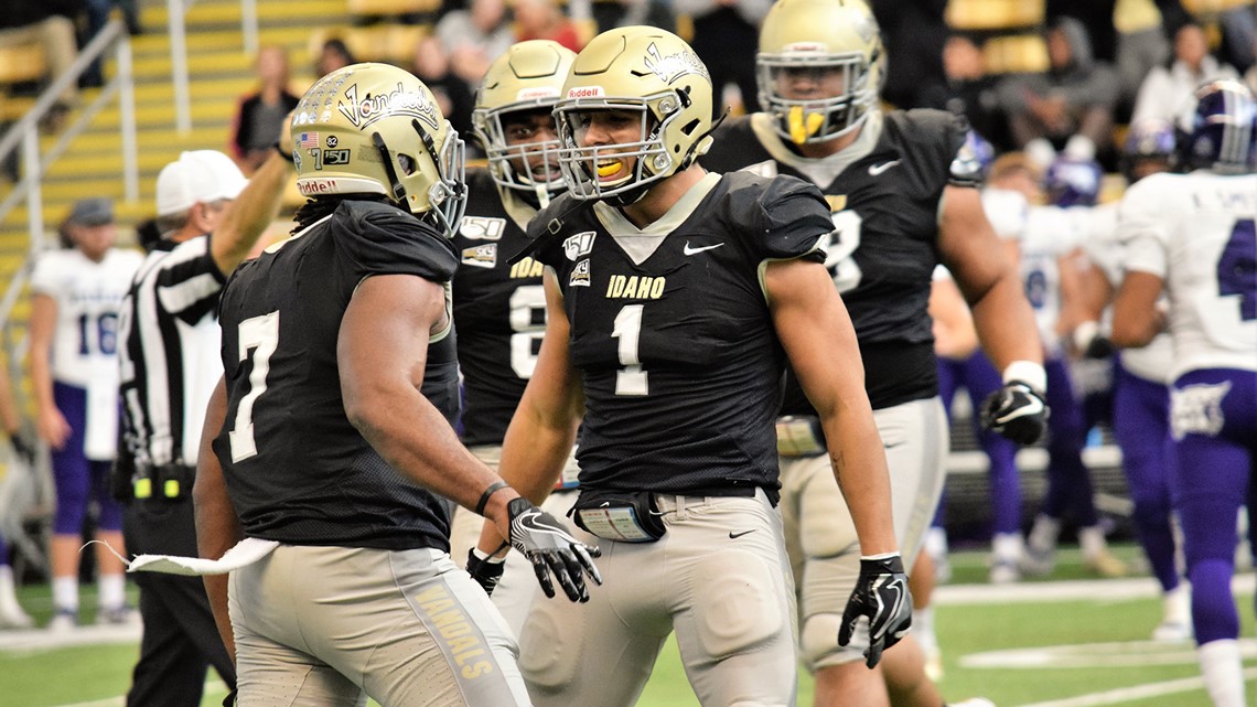 WSU's Gardner Minshew and Andre Dillard in Super Bowl LVII