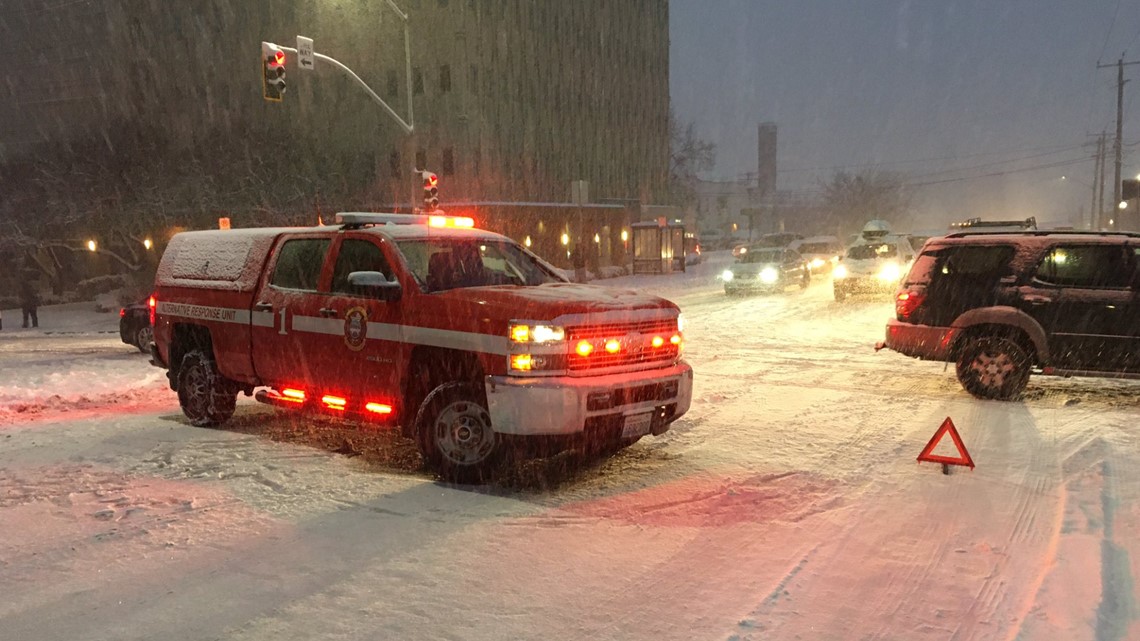 Snow blankets Spokane; fullcity plow started