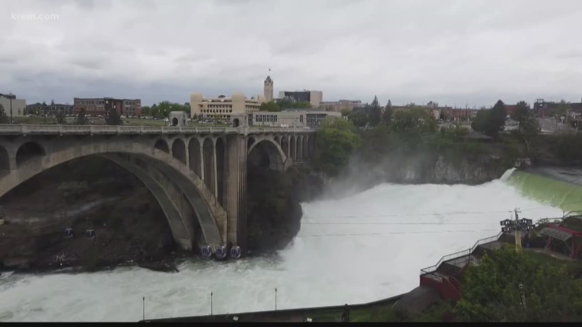 Construction has been completed on a plaza near the Spokane Falls after construction delays.