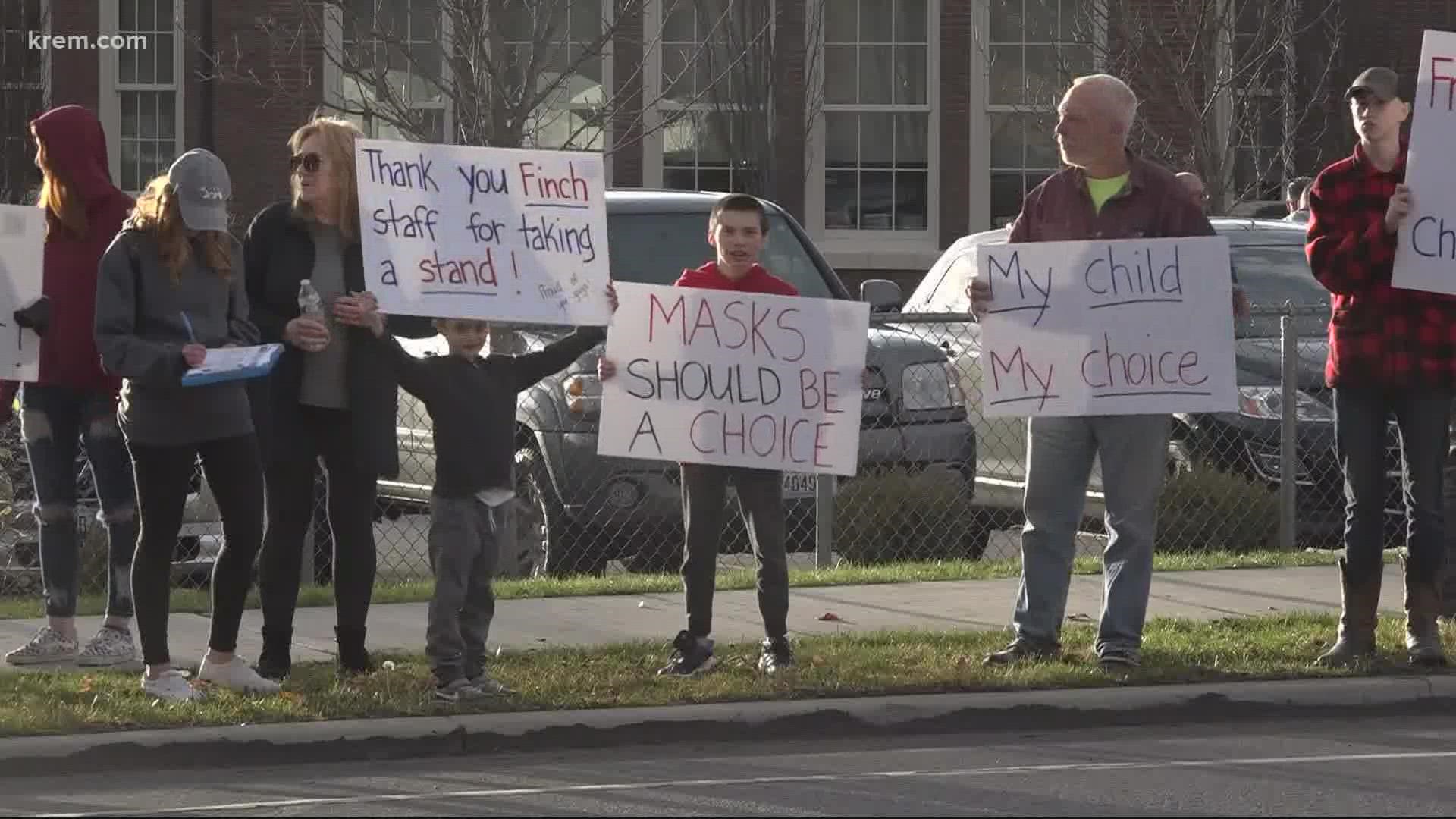 District leadership was informed of “a few staff members and administrator” at the school chose not to adhere to the Governor’s mask mandate.