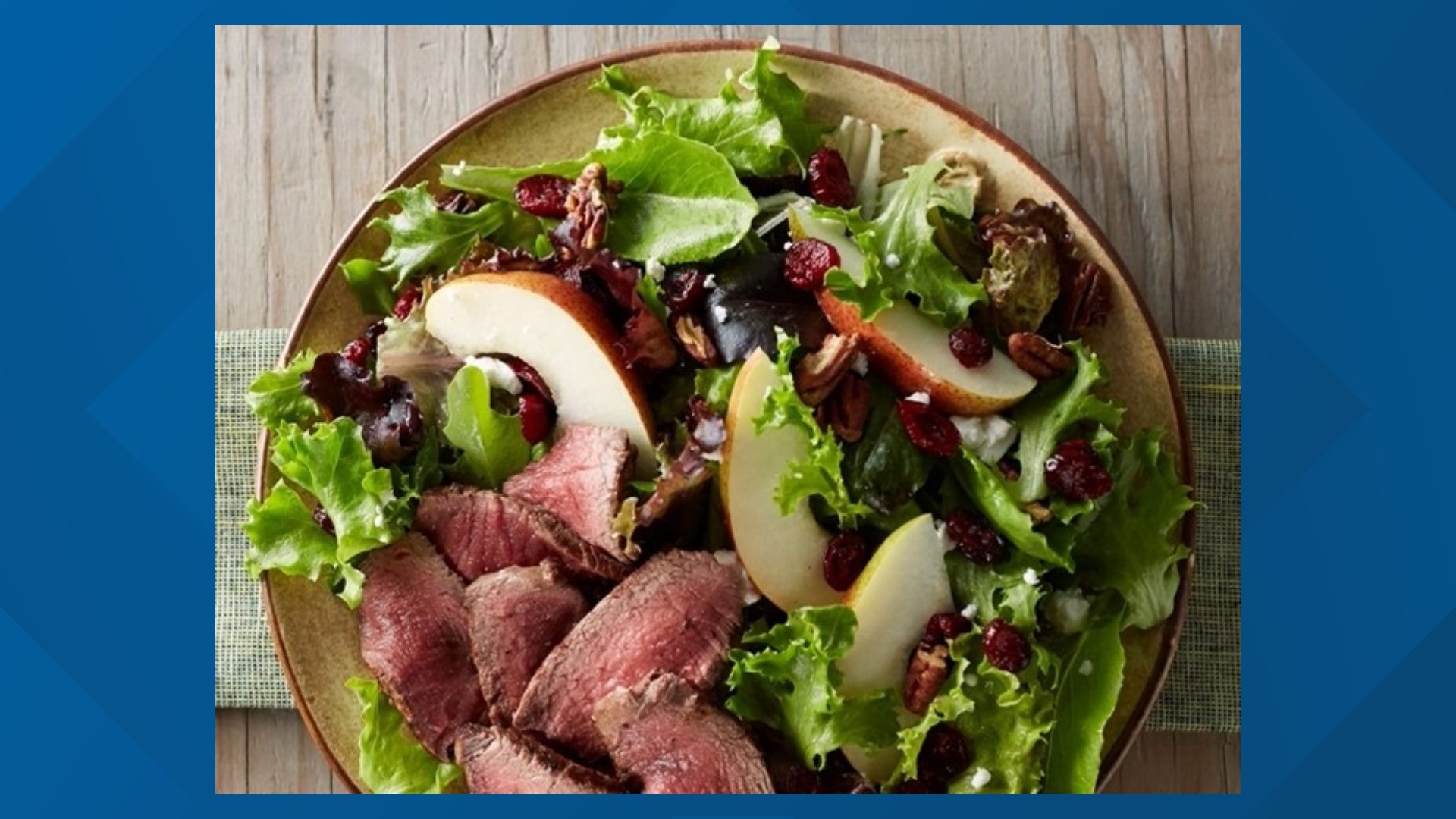 Steak and salad? It's the best of both worlds!