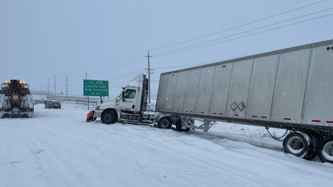 Eastbound I 90 Reopens After 10 Active Crashes Near Liberty Lake