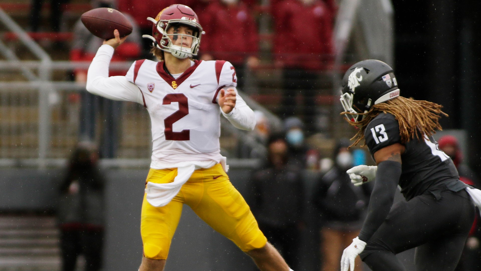 The WSU Cougars and USC Trojans faced off in a rainy day game.