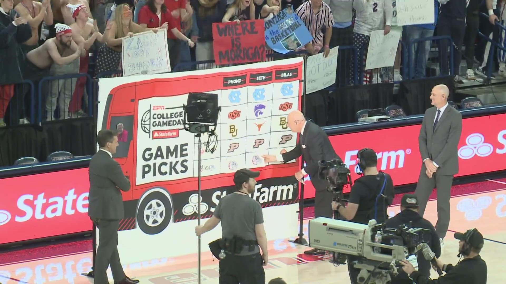 Zag fans brought a warm welcome to the College GameDay crew despite freezing temperatures outside.