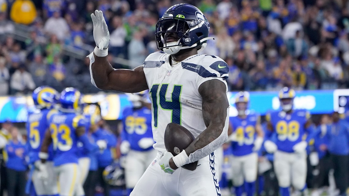 Geno Smith hits Metcalf for late TD, Seahawks top Rams 27-23 - The Columbian