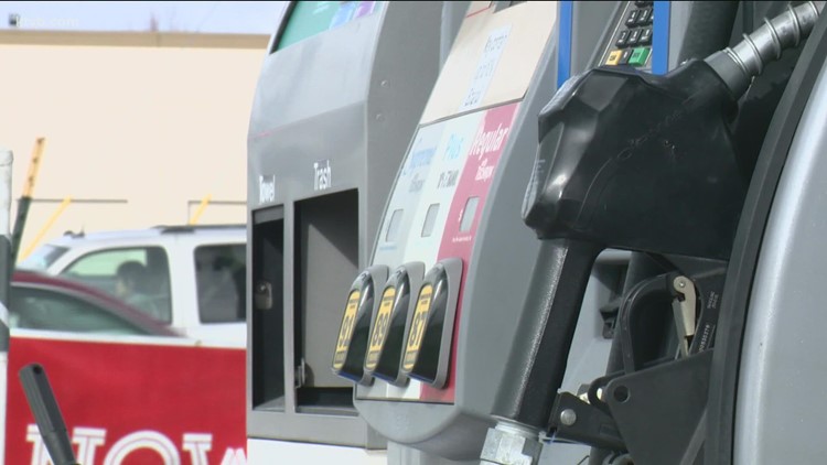 Idaho gas prices dip slightly from previous month