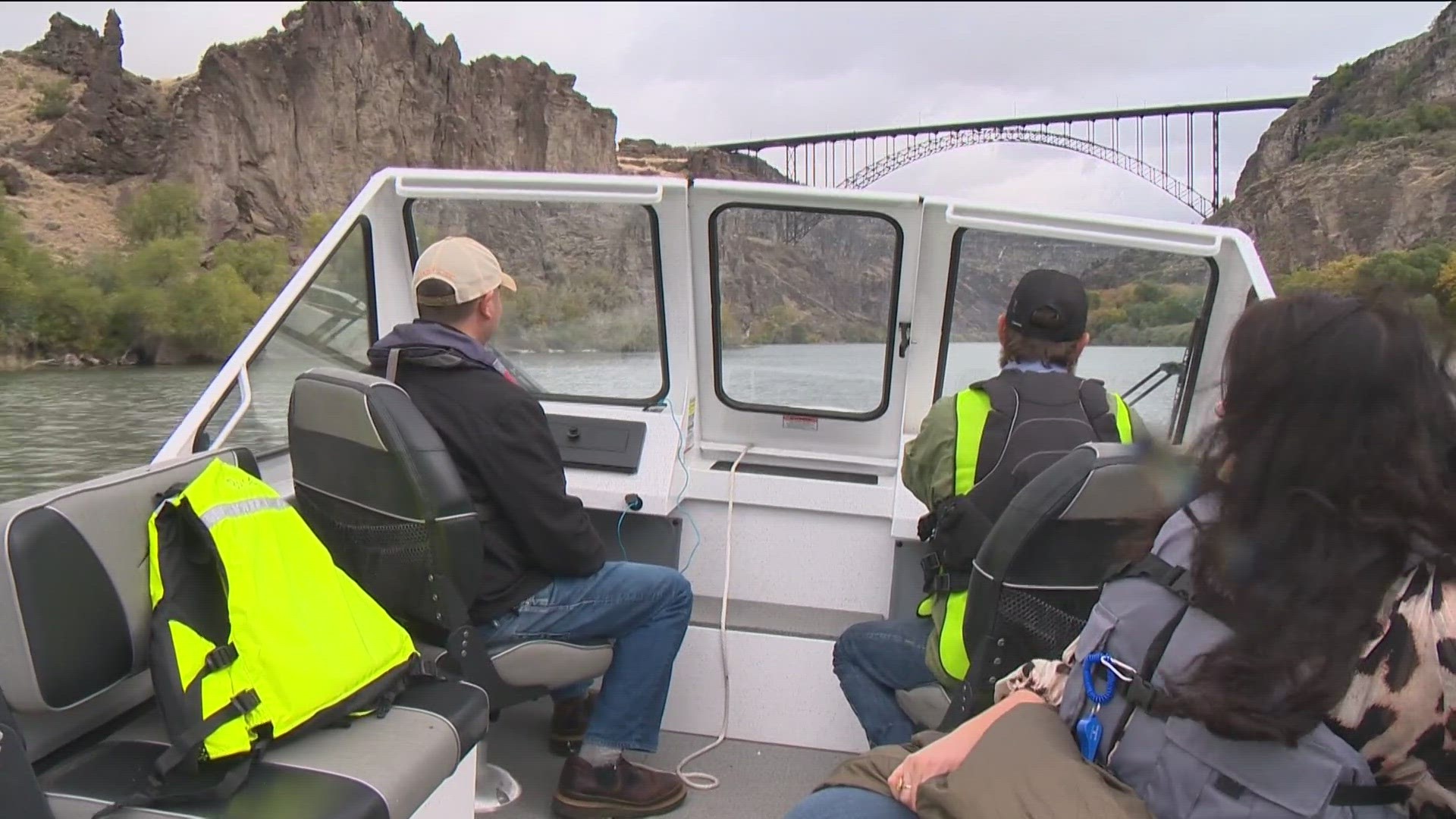 It's due to an aggressive treatment to eradicate the invasive quagga mussels, which will prevent aquatic life from being able to take out oxygen from the water.