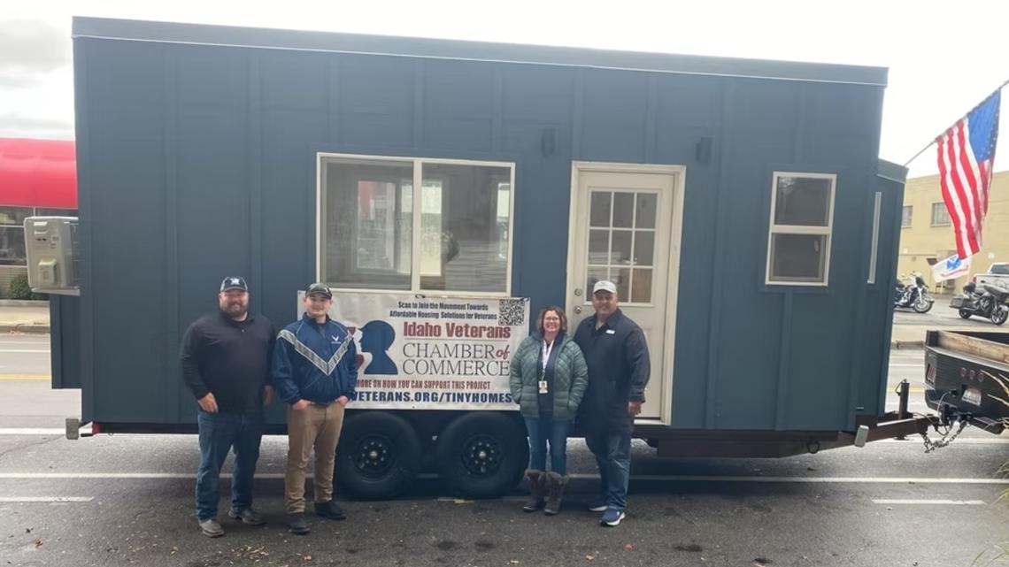 Idaho students build tiny homes for rural veterans