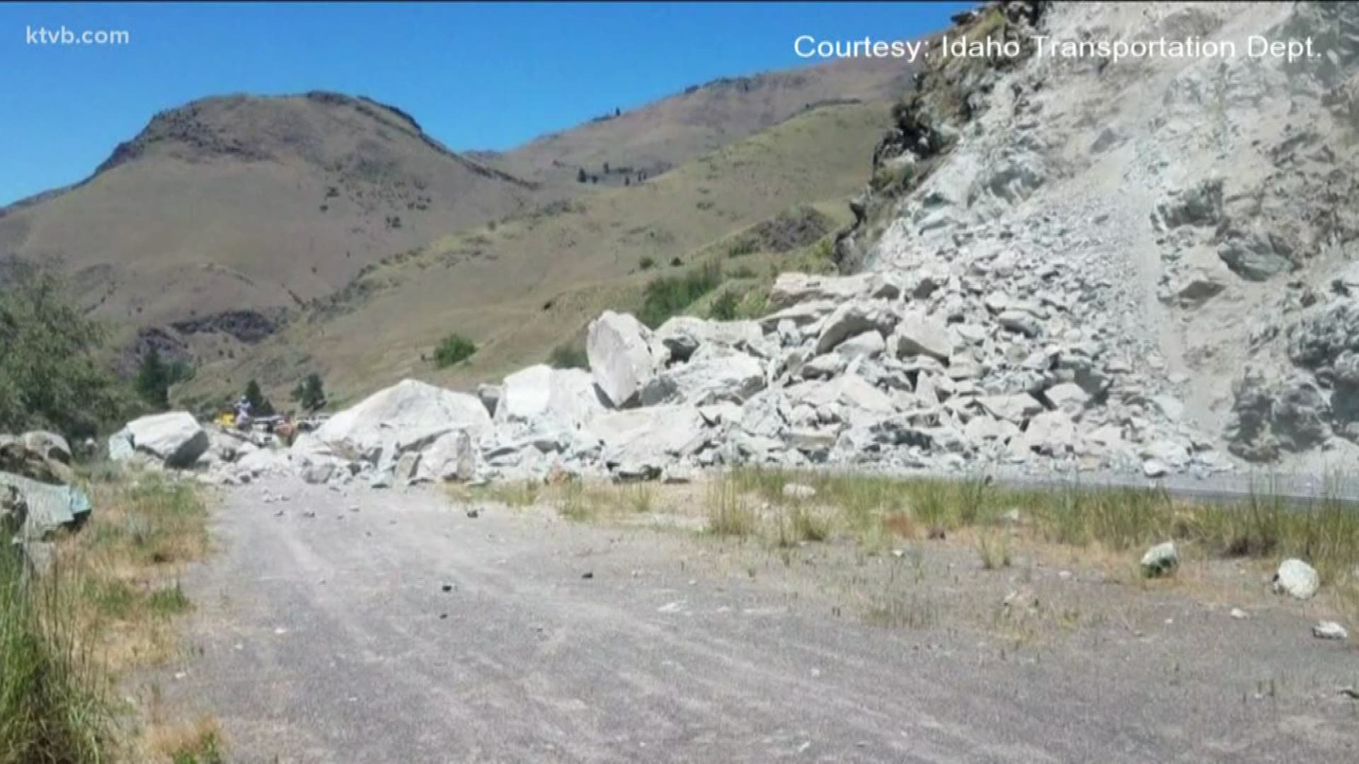 ITD Highway 95 near Riggins closed after 120foot rock slide