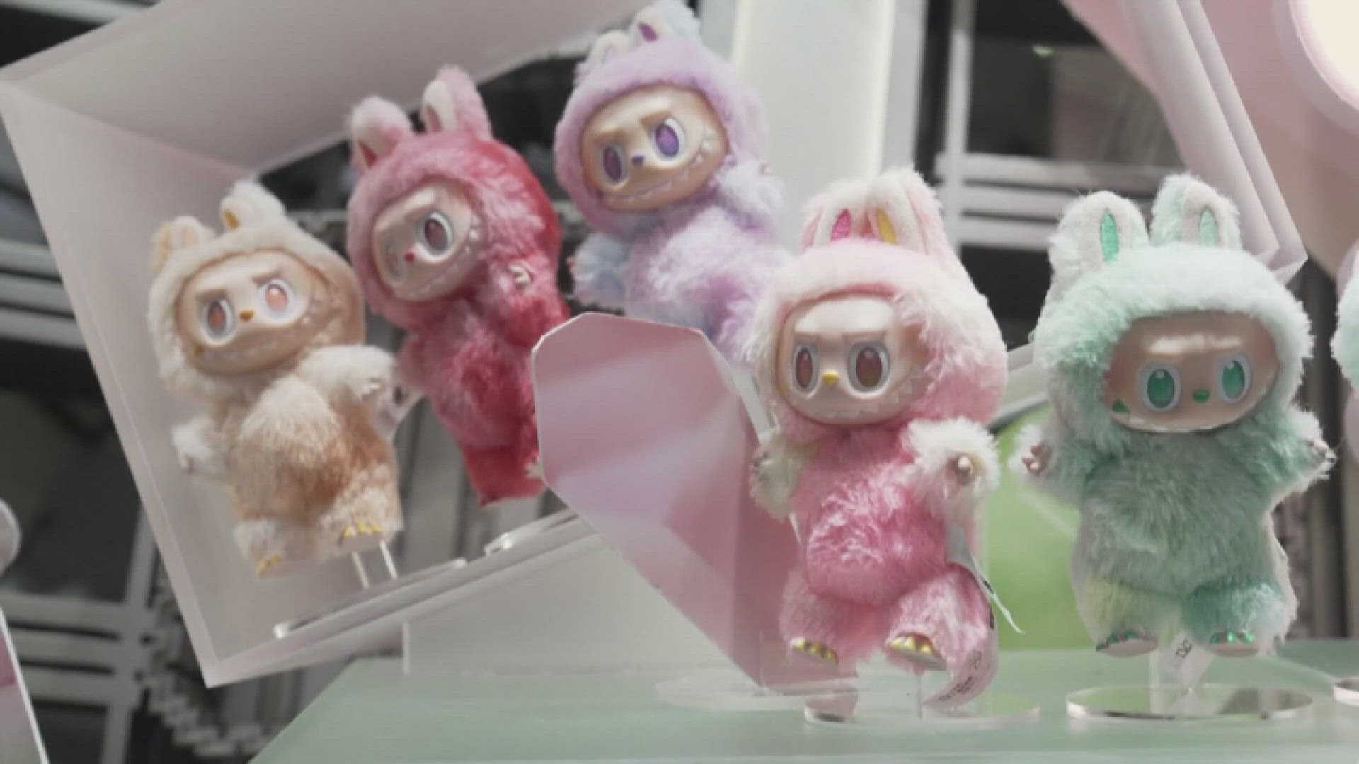 Labubu is coming to the Macy's Thanksgiving Day Parade | krem.com