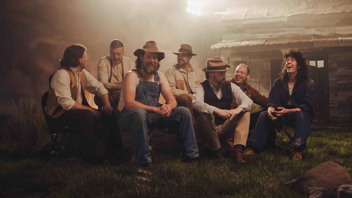 Tyler Childers announces "Mule Pull '24 Tour" is coming to the Gorge