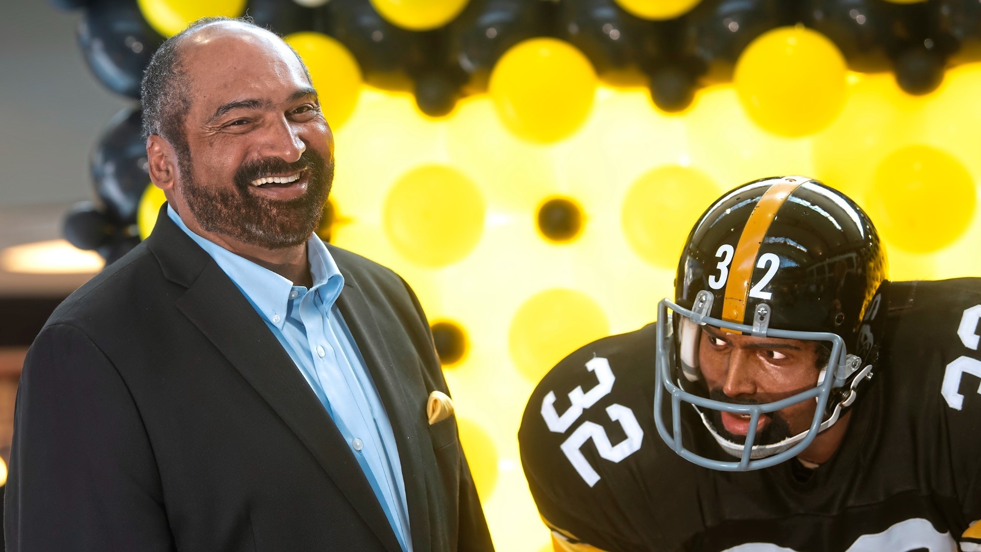 Franco Harris, the Hall of Fame running back whose heads-up thinking authored “The Immaculate Reception,” considered the most iconic play in NFL history, has died.