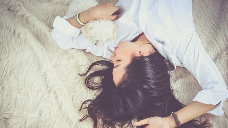 Get paid $1,500 to be a professional napper